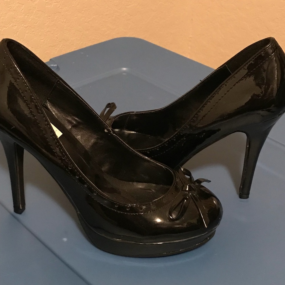 Black patent leather heels